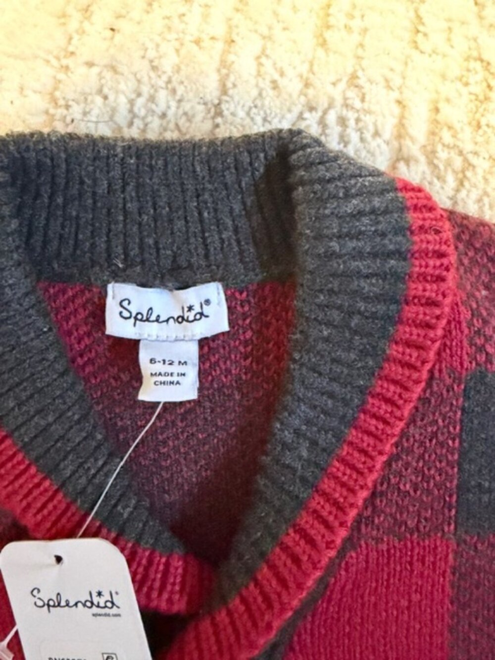 Splended Sweater/Jacket - Picture 2 of 2